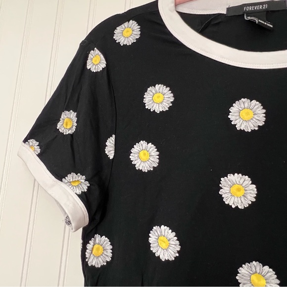 Forever 21 Large Daisies Ringer Tee Crop Top Retro Vintage Style Flowers 90s - Picture 4 of 6